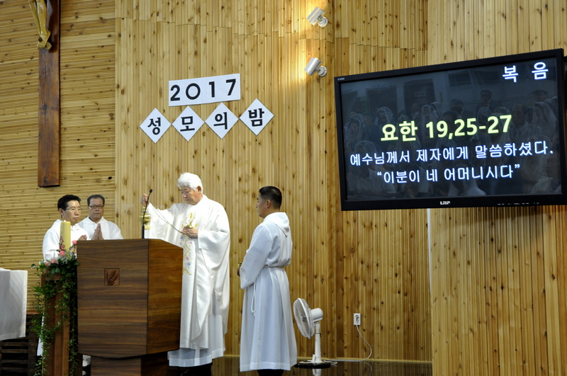성모의밤2.jpg